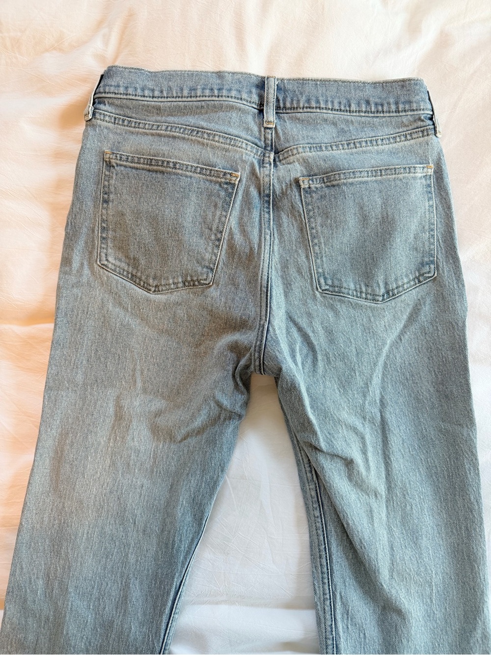 Gap Women’s 90’s Light Wash Straight Leg Jeans - Light Blue - Picture 3 of 4